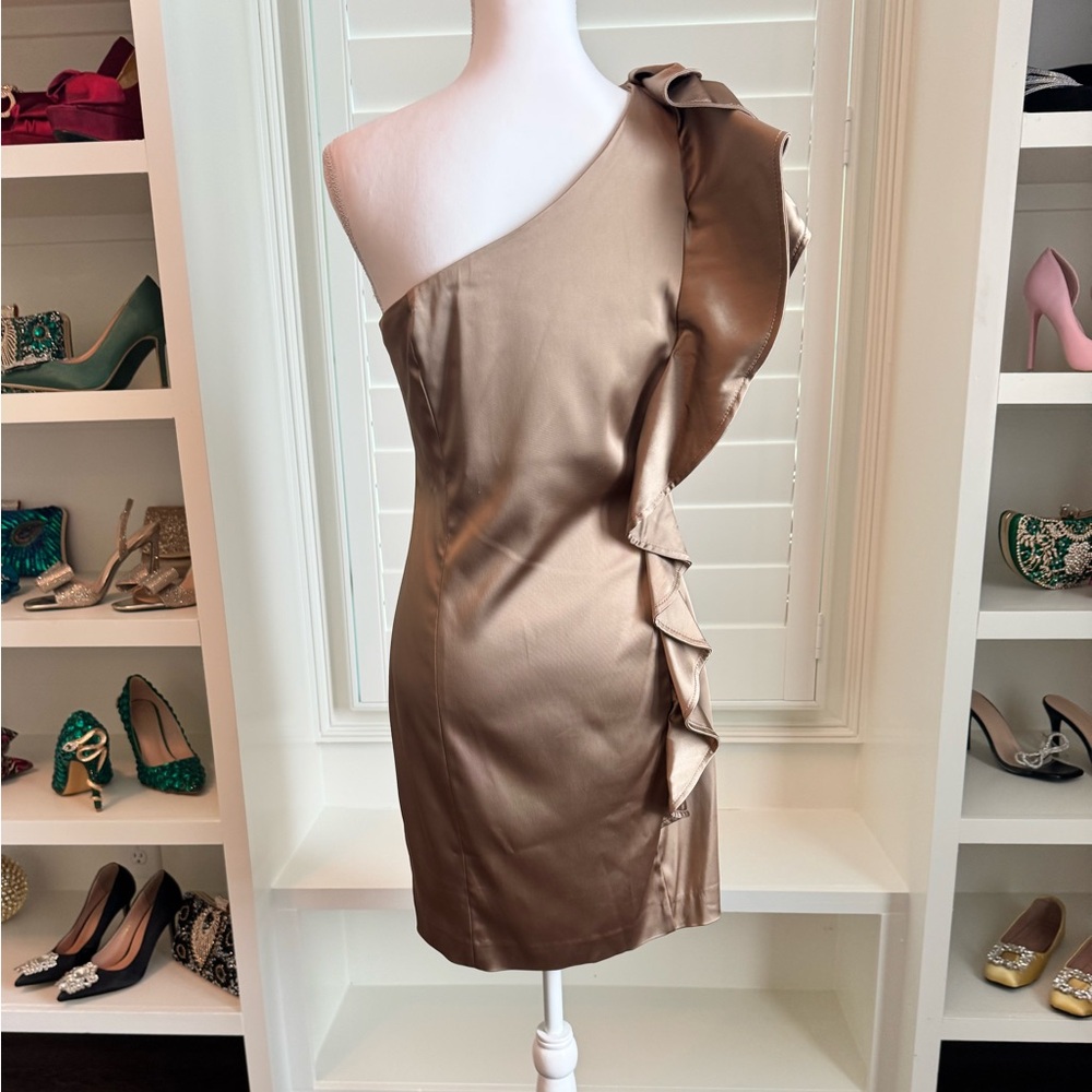 Champagne Satin One-Shoulder Cocktail Dress – Size 6